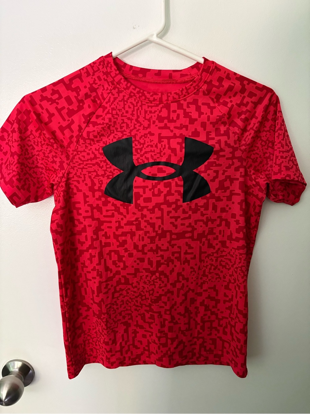 Under Armour Red Short-Sleeve Tee with Black Logo